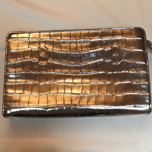 Michael Kors silver Travel Metallic Leather Clutch - Picture 1 of 7